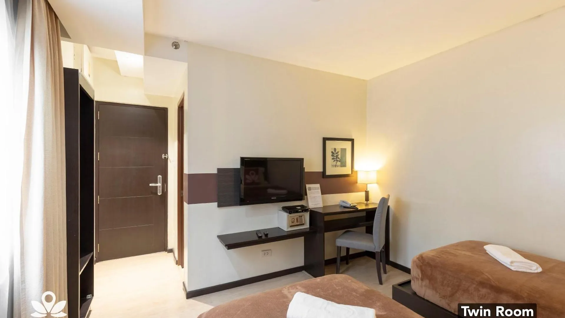 Lorenzzo Suites Hotel Makati Manila 2*,  Fülöp-szigetek