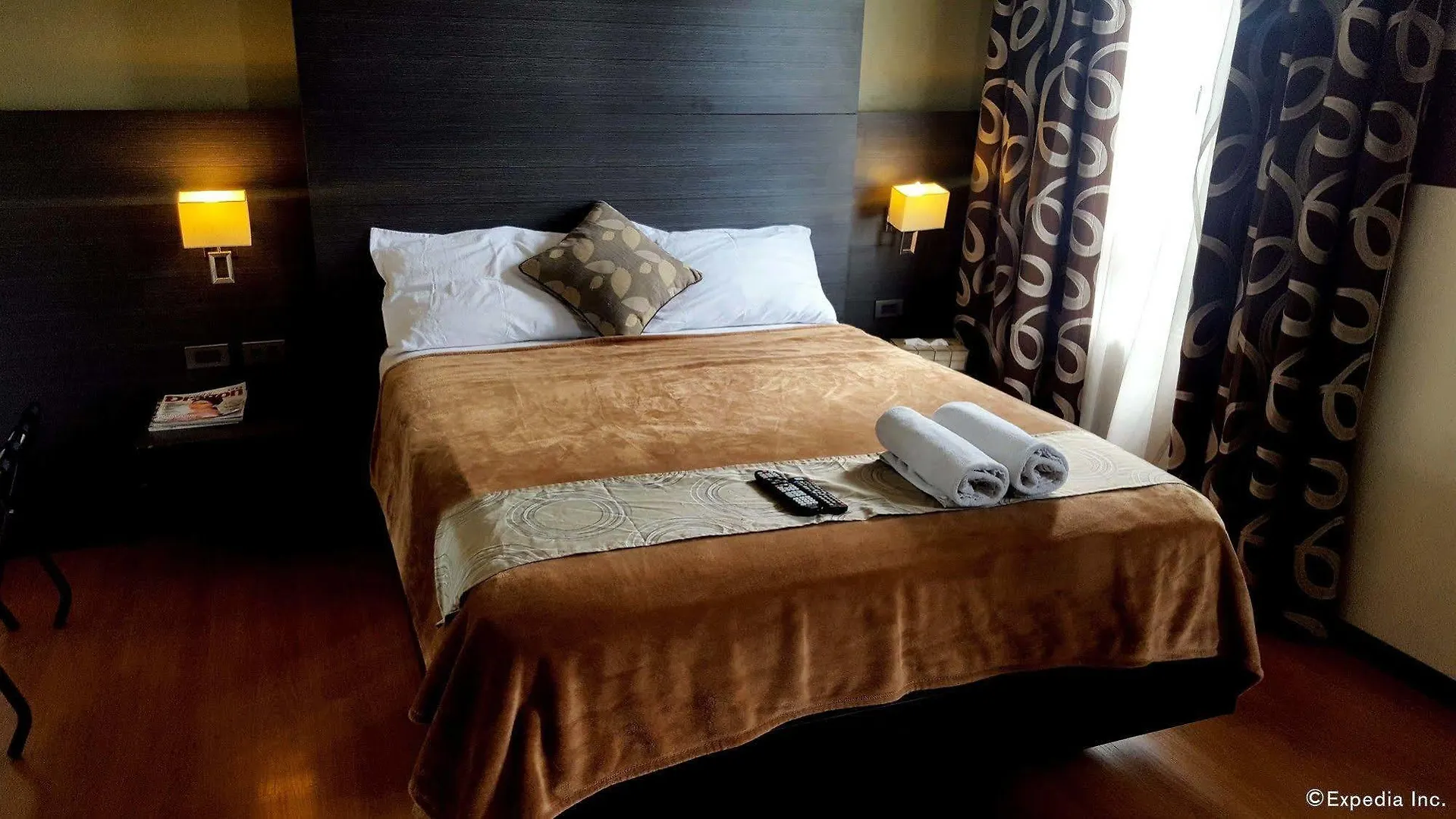 Lorenzzo Suites Hotel Makati Makati City 2*,