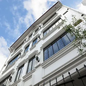 Мини-отель Makati Riverside