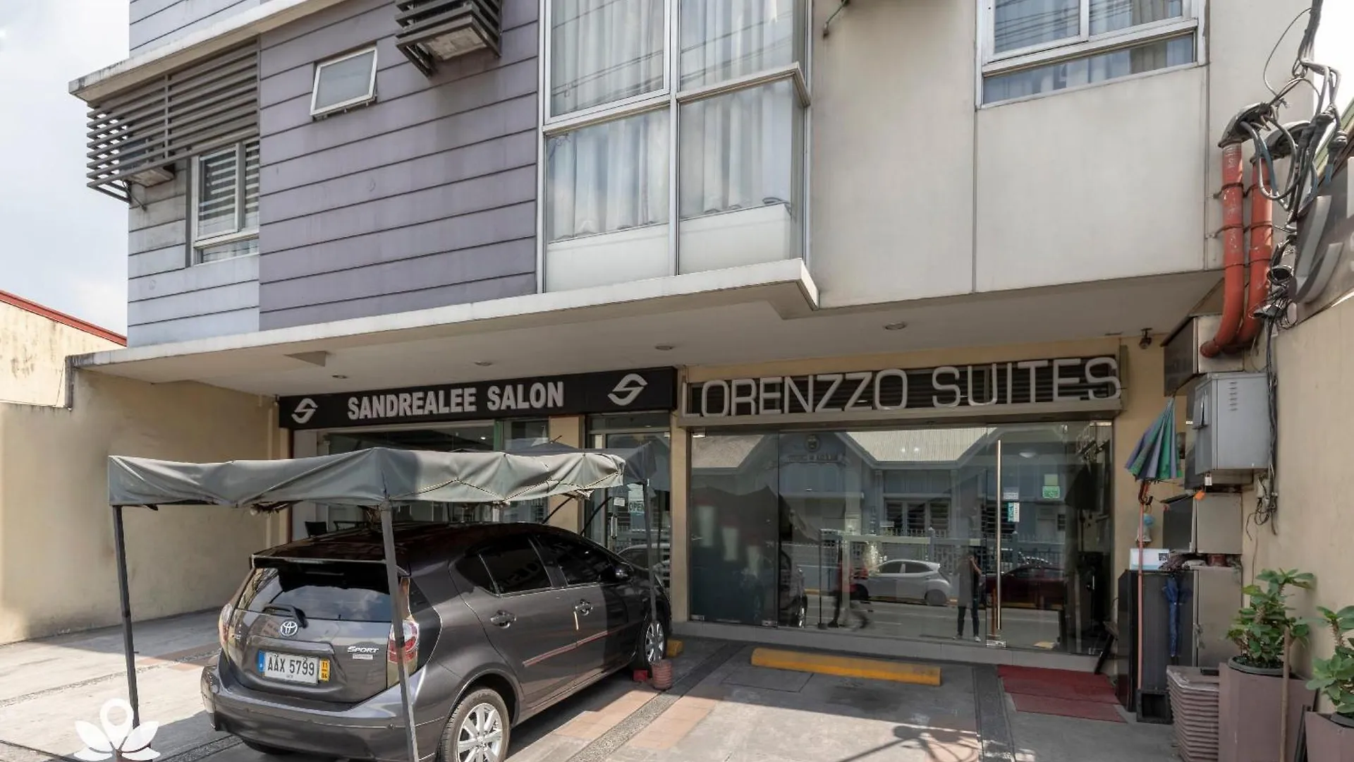 Lorenzzo Suites Hotel Makati Manila