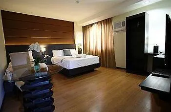 Lorenzzo Suites Hotel Makati Manila