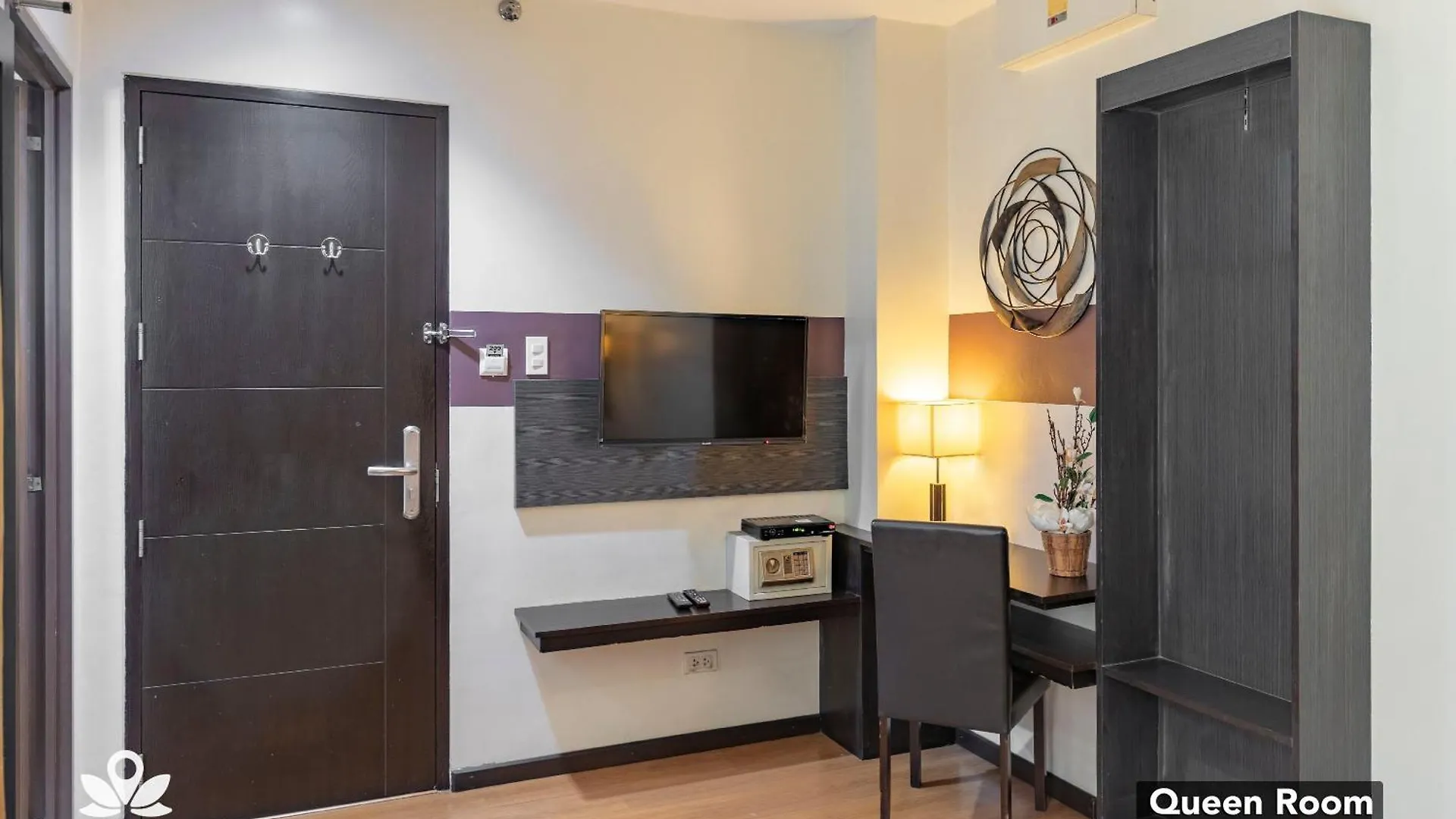 Lorenzzo Suites Hotel Makati Makati City 2*,  Philippines