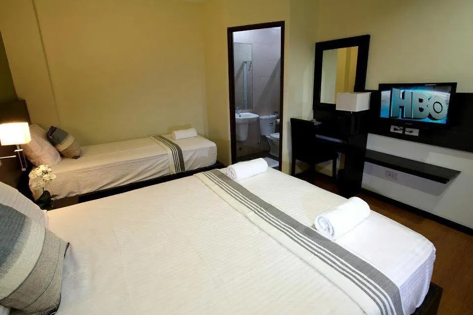 Lorenzzo Suites Hotel Makati Makati City