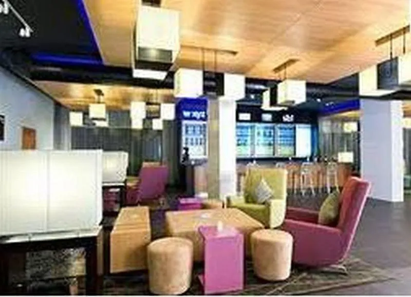**  Lorenzzo Suites Hotel Makati Makati City Philippines